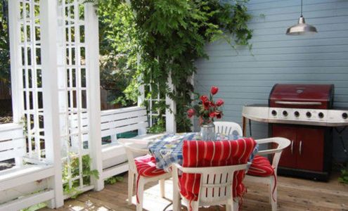 Oak Street Cottages in Ashland