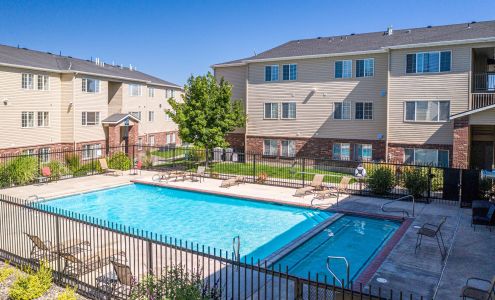 Apartments @Falls Crossing