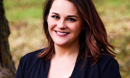 Farm Bureau Financial Services: Valerie Moyer