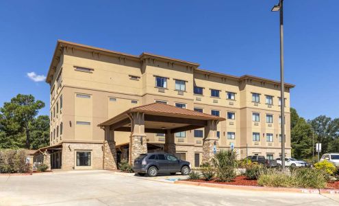 Best Western Plus Classic Inn & Suites