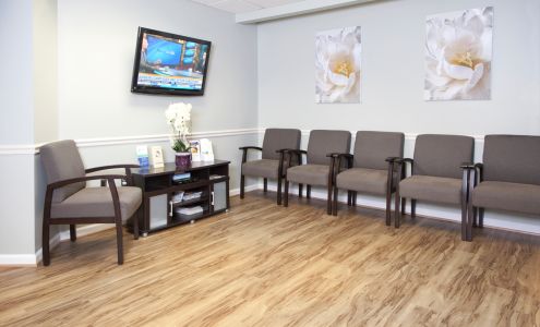 Arlington Primary Care Associates - Kaveh Parvaresh MD PC