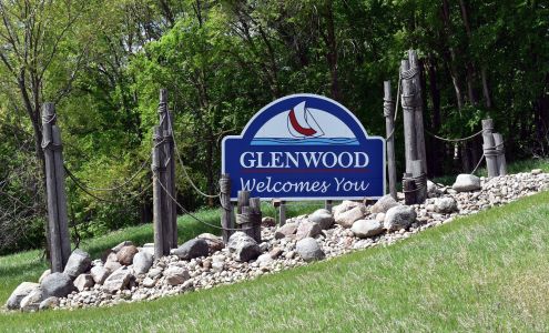 Glenwood Lakes Area Chamber & Welcome Center Glenwood