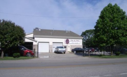 Ron & Sons Collision Repair