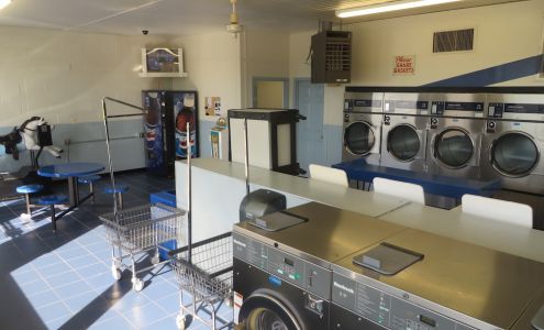 Piney Forest Rd. Laundry Land Laundromat