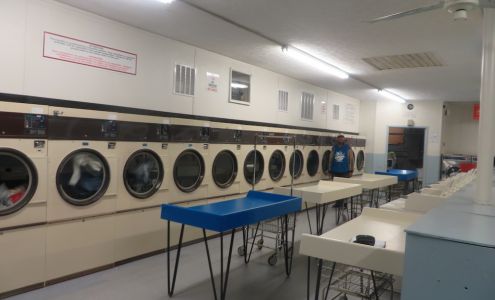 Laundry Land Laundromat