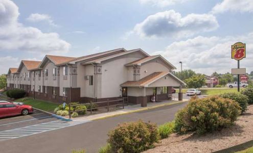 Super 8 by Wyndham Christiansburg/Blacksburg Area