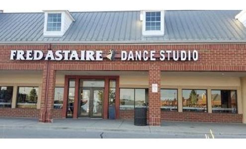 Fred Astaire Dance Studios 4868 S 74th St Suite A-04, Greenfield Wisconsin 53220
