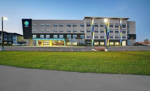 Tru by Hilton Stoughton