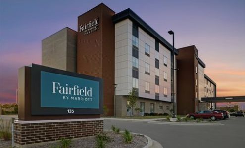 Fairfield Inn & Suites Milwaukee Brookfield