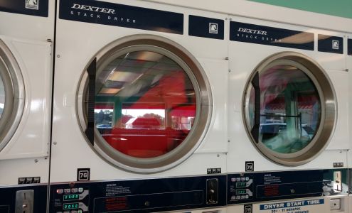 Pinehurst Laundromat Eau Claire