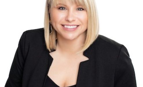 Lucretia Collins Team @ RE/MAX Town & Country