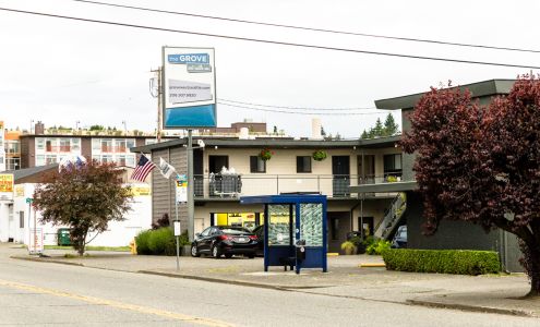 The Grove West Seattle Inn