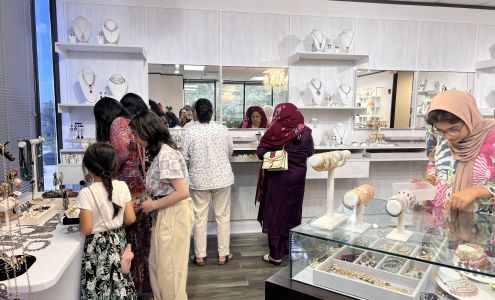 LOLONA Jewelry Gallery