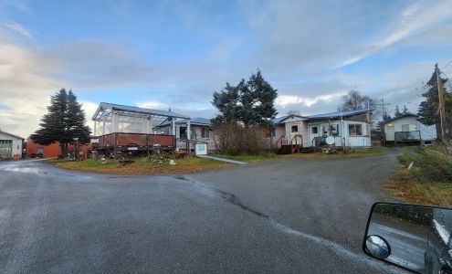 Al & Lou?s B&B Naknek