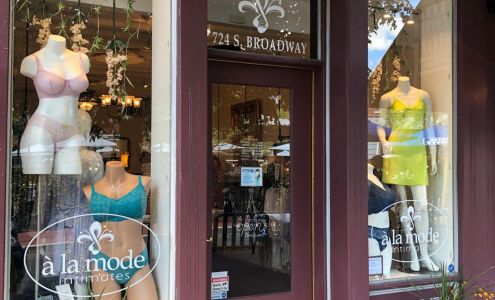 a la mode intimates at Fells Point