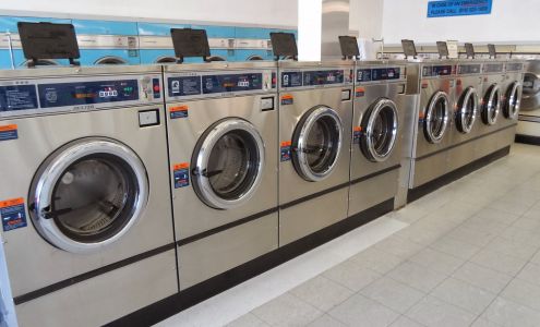 COIN LAUNDRY