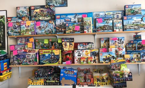 THE BRICK UNIVERSITY