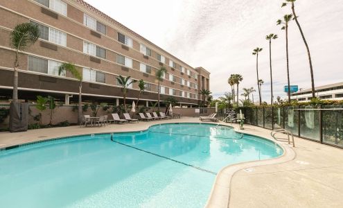 Best Western Inn & Suites San Diego – Zoo/Seaworld Area