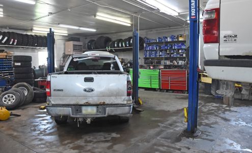 Kurt's Auto & Tire Dyersville