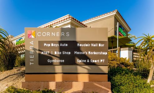 Tierra Corners