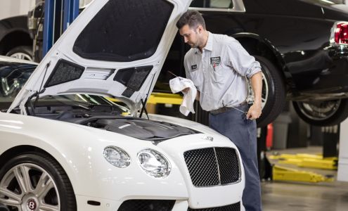 Rusnak Service Center - Maserati, Bentley, Rolls-Royce
