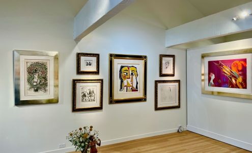 Martin Lawrence Galleries