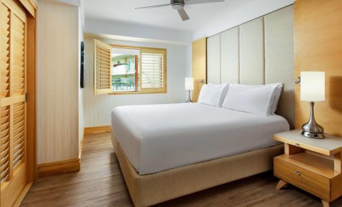 Pier South Resort, Autograph Collection