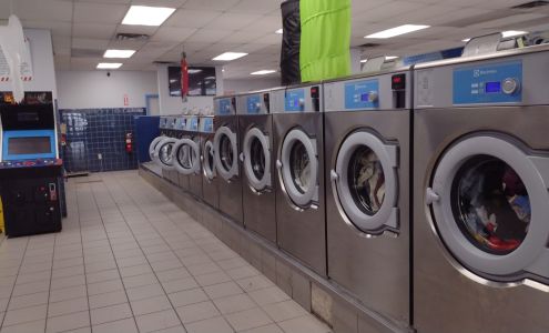 Super Saver Free Dry Laundromat