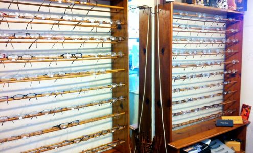 Seekleer Eyecare Center