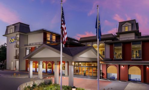 Hotel Caza Fisherman’s Wharf