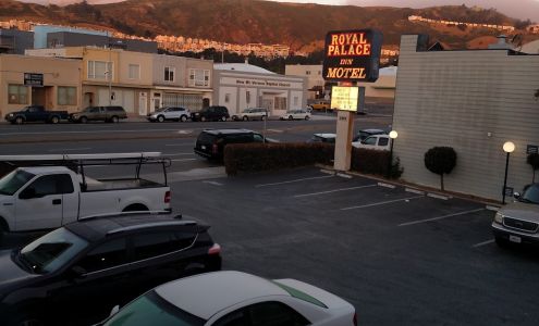 Royal Palace Inn