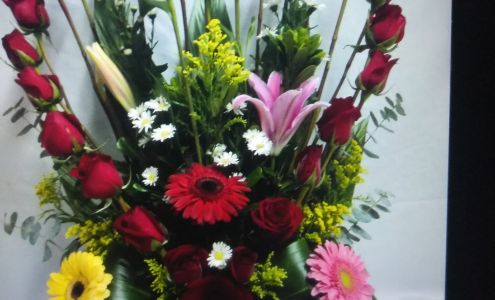 Manuel's Flowers