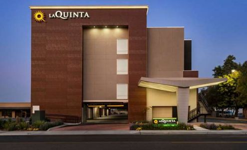 La Quinta Inn & Suites by Wyndham Clovis CA