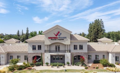 Cristian Patlan - Realtor