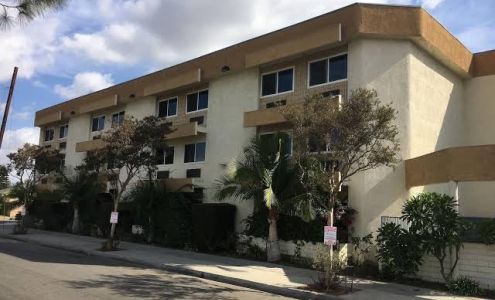 Bellflower Travel Inn