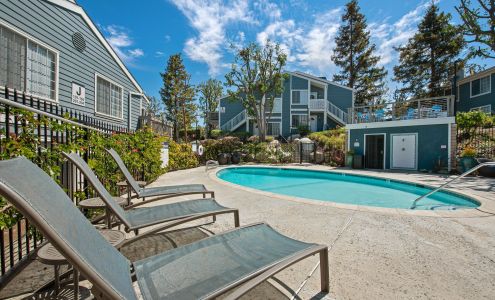 Harborview Apartments