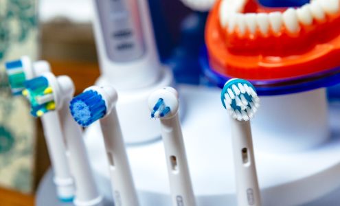 St. Louis County Dental Partnership - Grayem & Associates 469 S Kirkwood Rd, Kirkwood Missouri 63122