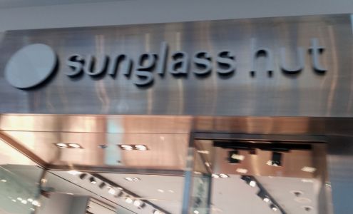 Sunglass Hut