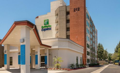 Holiday Inn Express Fullerton - Anaheim, an IHG Hotel