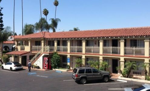 Santa Ana Travel Inn