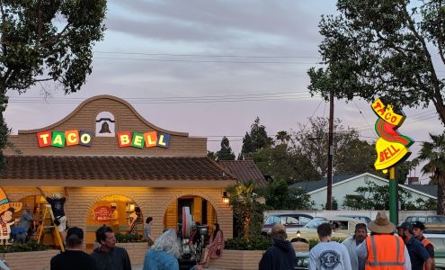 Strata Tustin Center