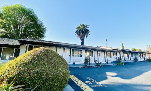 Casa Blanca Inn & Suites Whittier