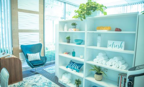 Spectrum Wellness Solutions - Holistic Light Therapy & Longevity Center