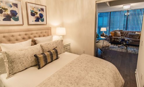 Shaleni Henriquez - Real Estate Sales Representative #checkitoutmilton