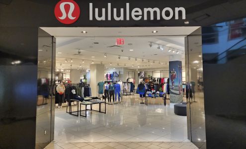 lululemon Elmhurst