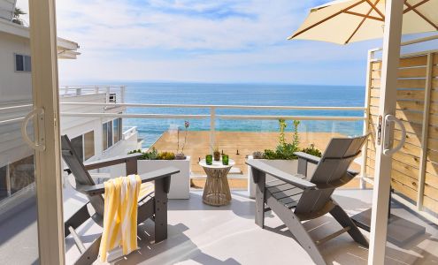 Laguna Surf Lodge by SCP Hotels