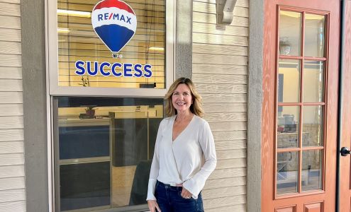 Terri Winn Realtor RE/MAX Success