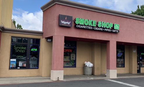 Hyphy smoke shop