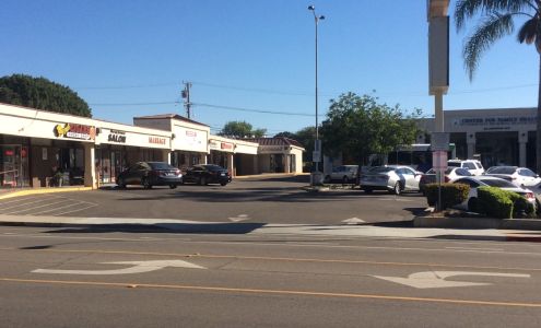 College Square Coin Laundry