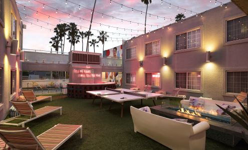 The Kinney Venice Beach